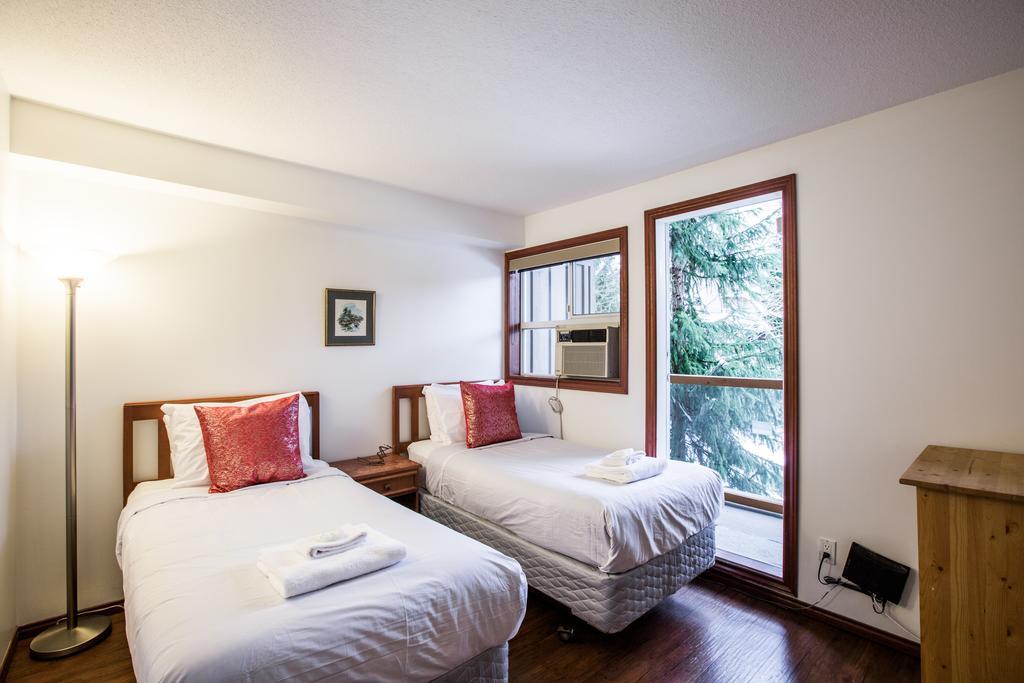 Whistler Blackcomb Vacation Rentals - Village North Zewnętrze zdjęcie